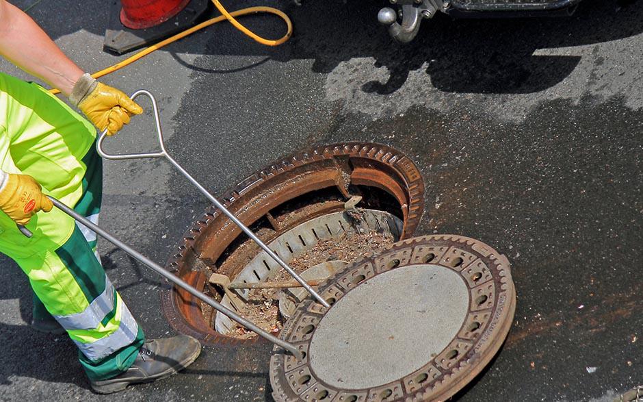 comment déboucher un lavabo Compiègne